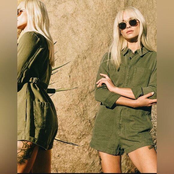 ATWYLD No Service Jumper Jumpsuit Motorcycle Romper Size M Medium Biker NWT - Picture 3 of 13